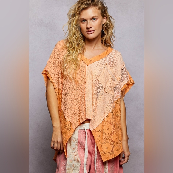 POL Lace Patchwork Asymmetrical Drape Shirt Oversized V-Neck Exposed Seam Top - Picture 6 of 12